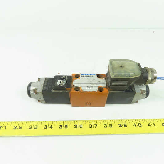 Mannesmann Rexroth 4WE 6 W53/A Dual Solenoid Hydraulic Valve 24VDC (Broken Plug)