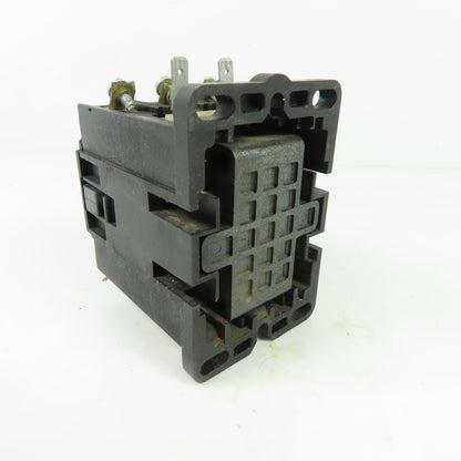 Square D 90965-3 8910 DPA33S23 30A 3 Pole Motor Contactor 120V Coil