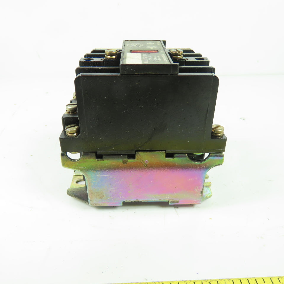 Allen-Bradley 700-N400A1 Bulletin 700 Type N AC Control Relay 120V Ser C
