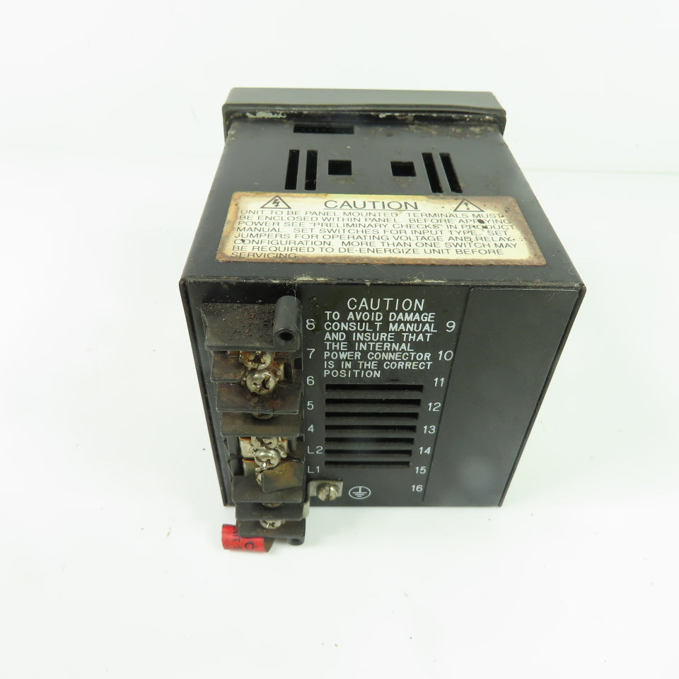 Honeywell DC200E-0-000-1D0000-0 UDC2000 Mini-Pro Digital Process Controller 120V