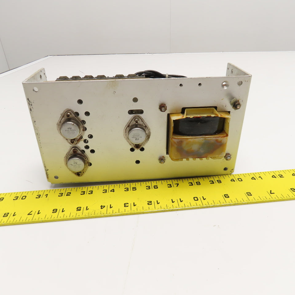 Sola SLD-15-3030-15T Regulated Power Supply 100-240VAC +15VDC Output