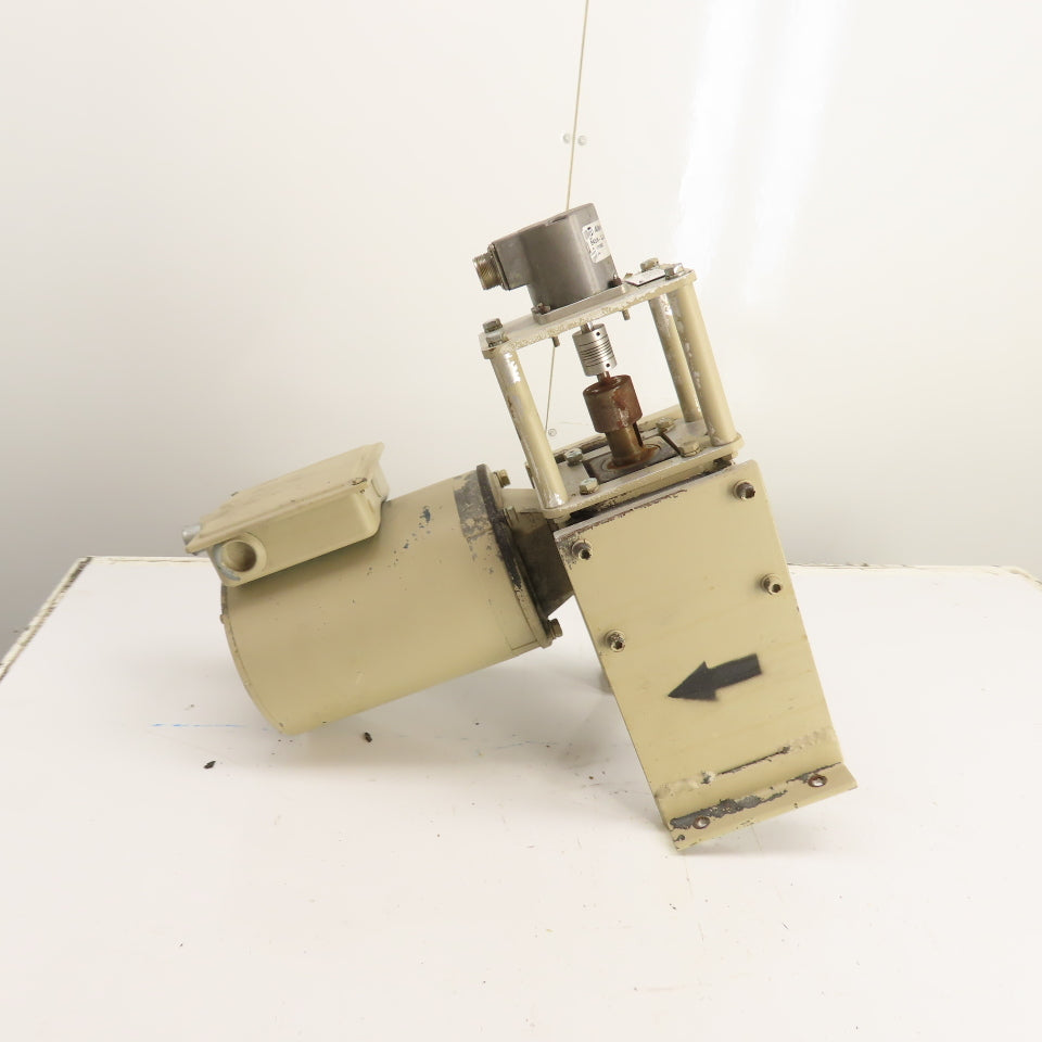 Dayton 4Z010D 1HP Right Angle Gearmotor 230/460V 3Ph 58 RPM Out 610 Torq