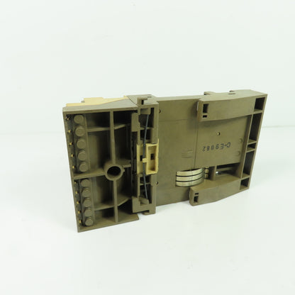 SIEMENS 6ES5 700-8MA11 Simatic S5 Bus Module