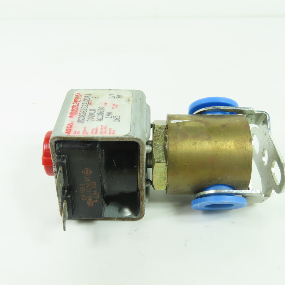 Asco USX8262D2212341 2-Way Solenoid Valve 1/4" Pipe 120V