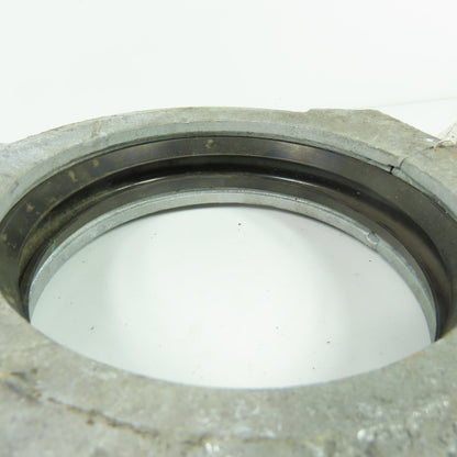 Victaulic 6/168.3-89 6" Grooved Pipe Coupling 175-250 FT-LBS