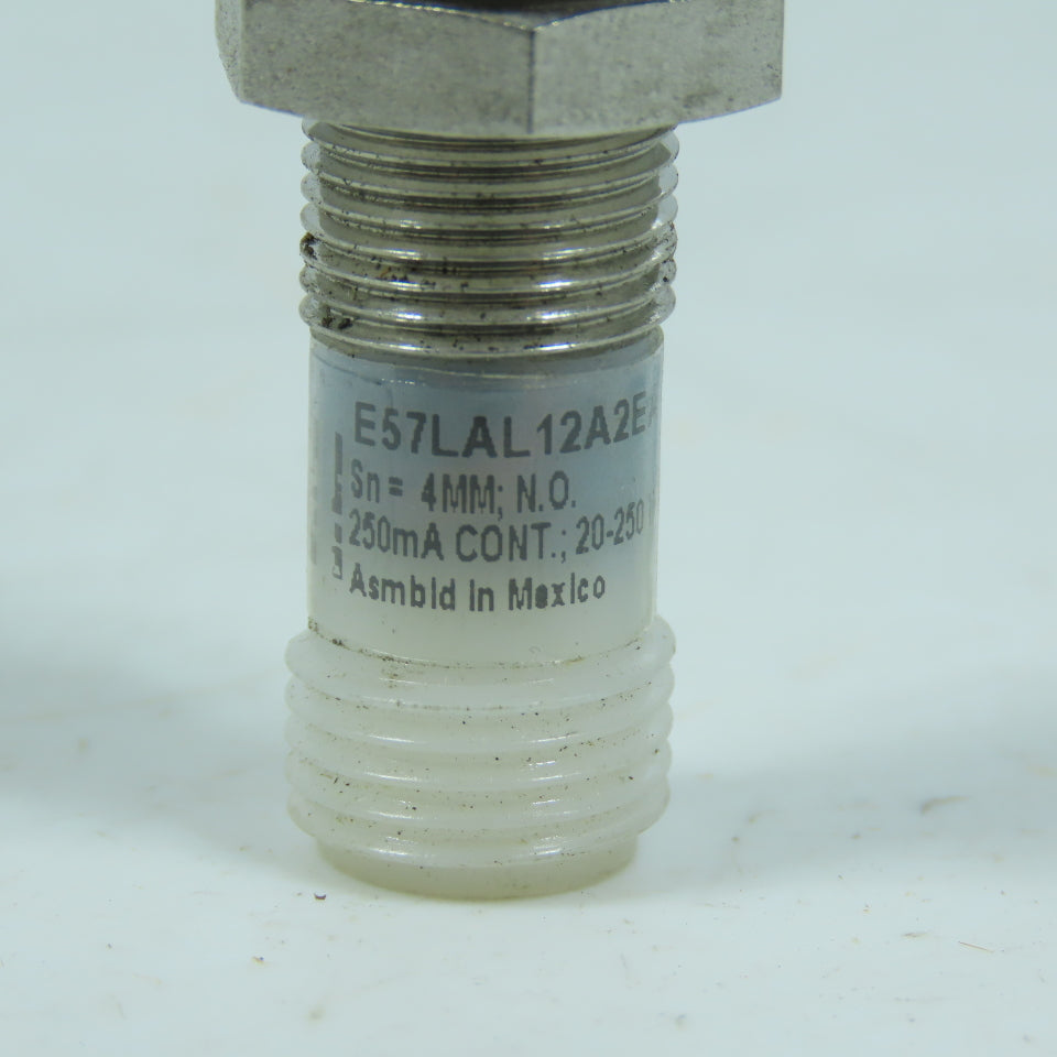 Cutler-Hammer E57LAL12A2EA Inductive Proximity Sensor 12mm 20-250VAC 4mm Range