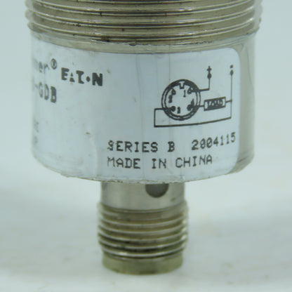 Cutler-Hammer E57-30GS10-GDB Inductive Proximity Sensor 30mm 10-30VDC NO Sn=10mm