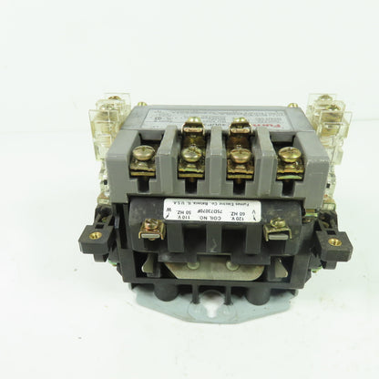 Furnas 40DP32A* NEMA Size 1 3-Pole 27A Magnetic Contactor 600VAC