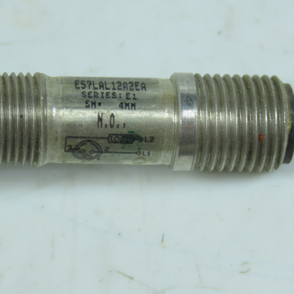 Cutler-Hammer E57LAL12A2EA Inductive Proximity Sensor 12mm 20-250V Sn=4mm Lot/3