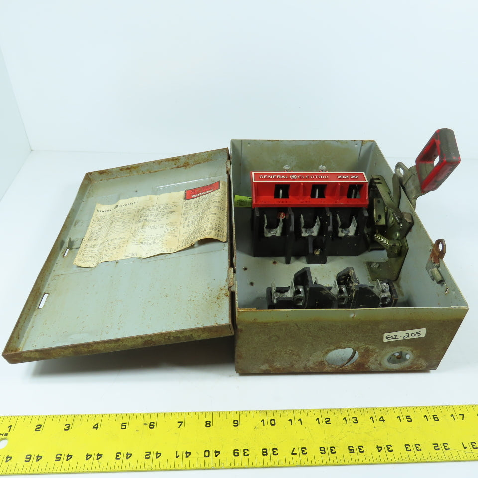 General Electric TH3361 30A 3-Pole Fusible Safety Disconnect Switch 600V