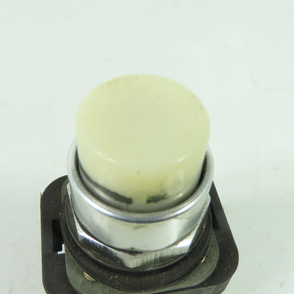 Allen-Bradley 800T-QB24 Ser T White lluminated Momentary Push Button 24V AC/DC