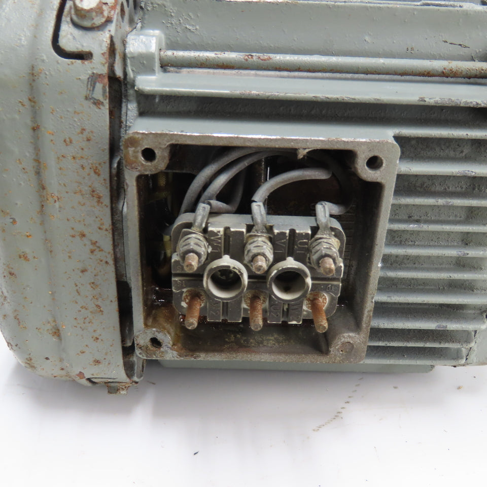 SEW-EURODRIVE SA57/T DRE90M4 1.1kW Gear Motor 44.22 Ratio 39 RPM Output 460V 3Ph