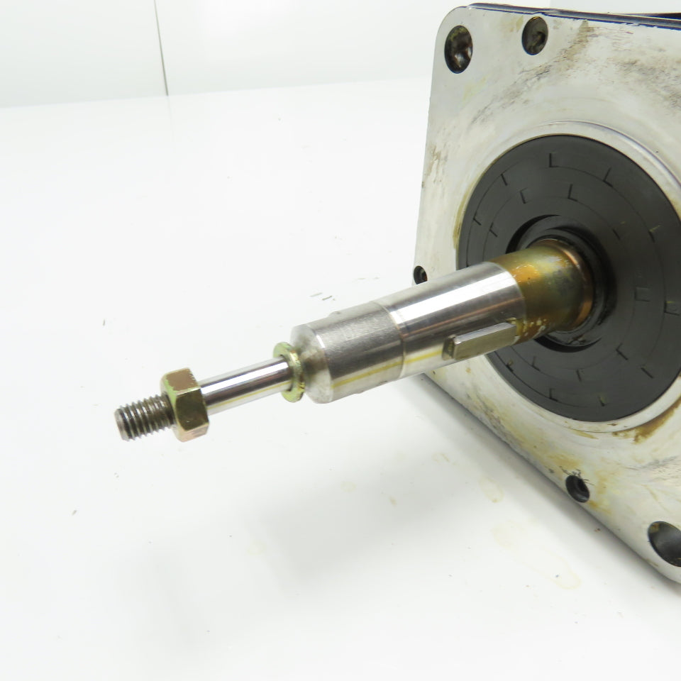 Fanuc <-- A06B-0147-B675 3.8kW AC Servo Motor 157V 2000RPM 3Ph 133Hz