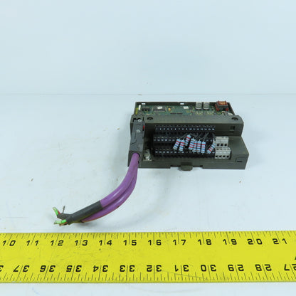 Siemens 193-0CA10-0XA0 133-0BH01-0XB0 Simatic S7 ET 200C Basic Module 16DI/16DO