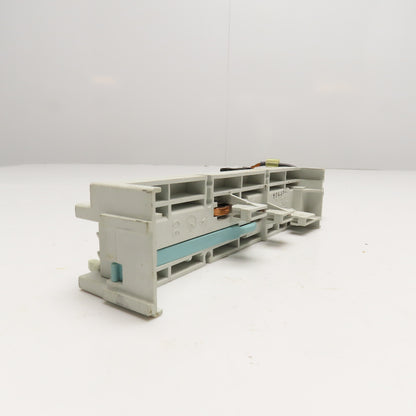 Siemens 8US1 051-5DM07 Sentron Busbar Adapter 600V
