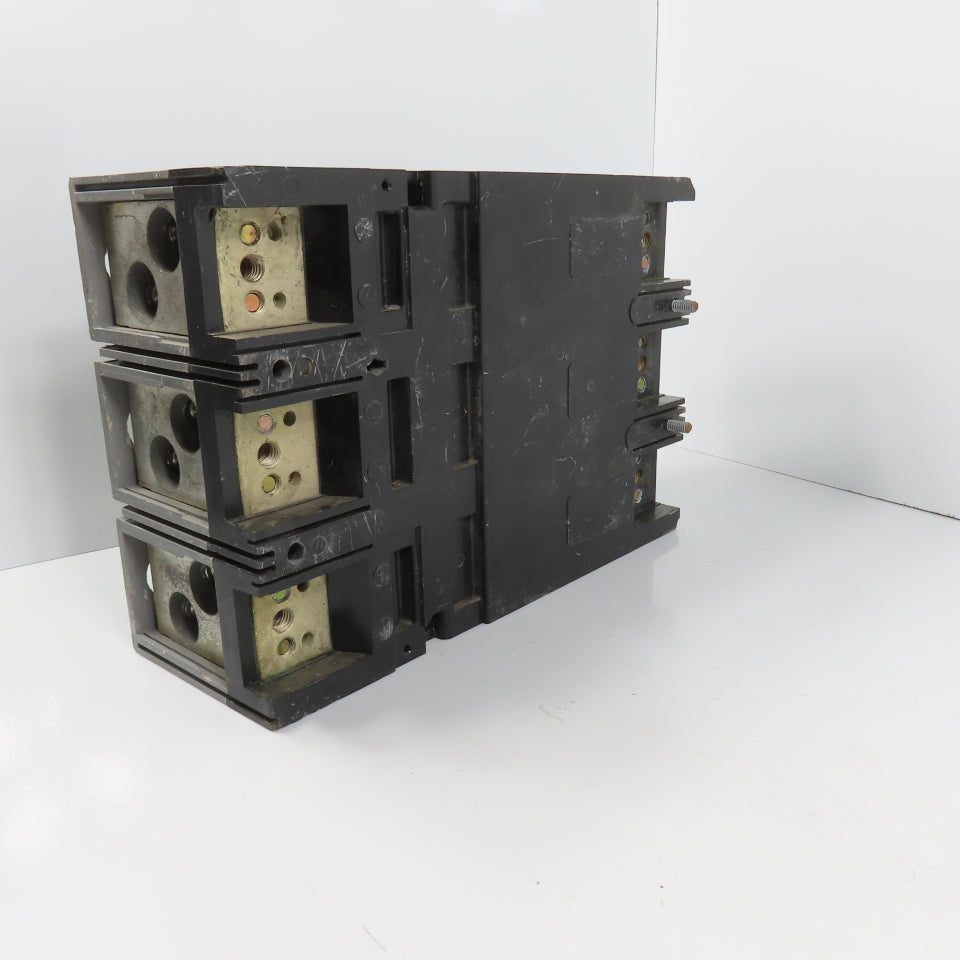 Siemens LXD63B500 LXD6-A I-T-E Sentron 500A 3-Pole Circuit Breaker 600VAC Max