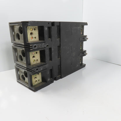Siemens LXD63B500 LXD6-A I-T-E Sentron 500A 3-Pole Circuit Breaker 600VAC Max