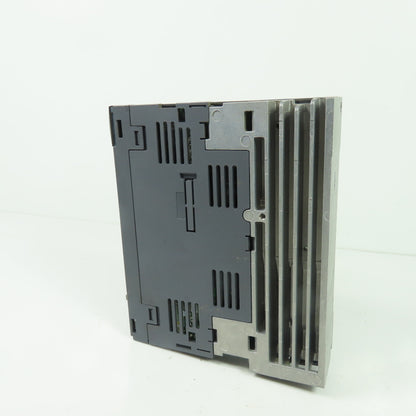 Mitsubishi MR-J3-10B AC Servo Drive 100W 200-230V 1.1A