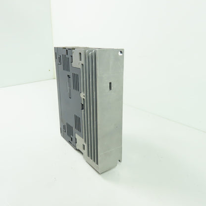 Mitsubishi MR-J3-10B AC Servo Drive 100W 200-230V 1.1A