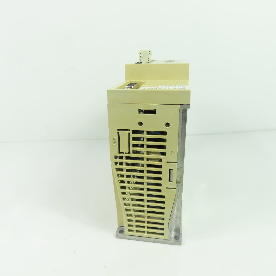 Yokogawa UB5CP3 DD Servo Actuator Drive 200-230V 1Ph 7.0A