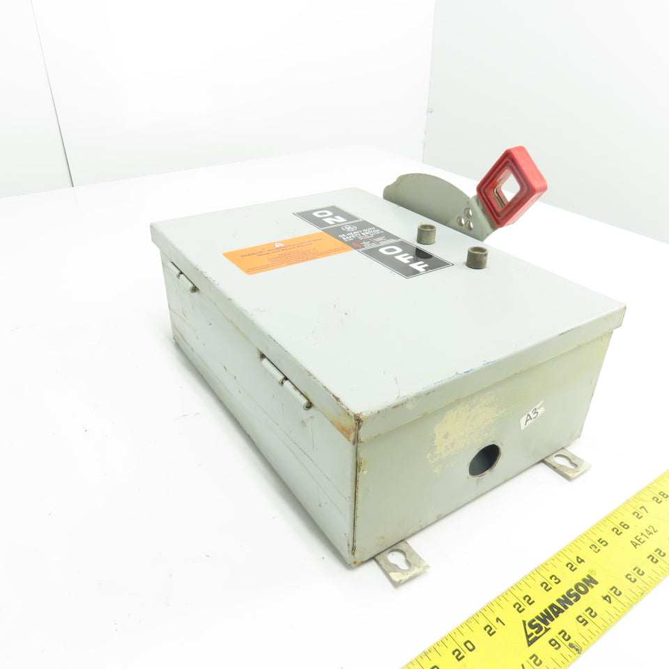 General Electric TH3361J 30A 3-Pole Fusible Safety Disconnect Switch 600VAC
