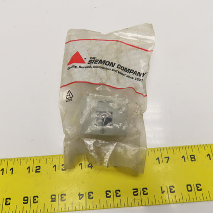 Siemon CT-5F-A4-04 CT Coupler Single CAT 5 Flat Gray Receptacle