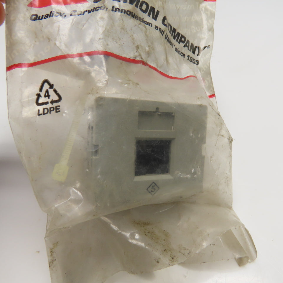 Siemon CT-5F-A4-04 CT Coupler Single CAT 5 Flat Gray Receptacle