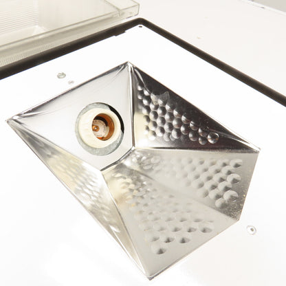 Lithonia Lighting VR4C 150S 277 SF Compact Fluorescent HID Light Fixture 277V