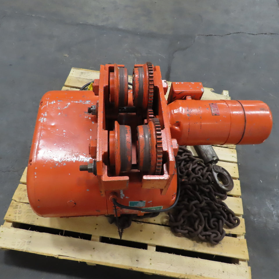 CM V2 3 Ton 2 Speed Electric Chain Hoist 3/24FPM 460V 20' Lift W/ Power Trolley