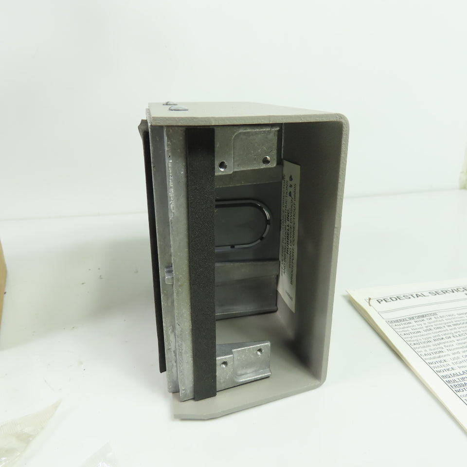 Hubbell FR280GYA 2-Gang Gray Multi-Service Pedestal Fire-Rated Poke-Through