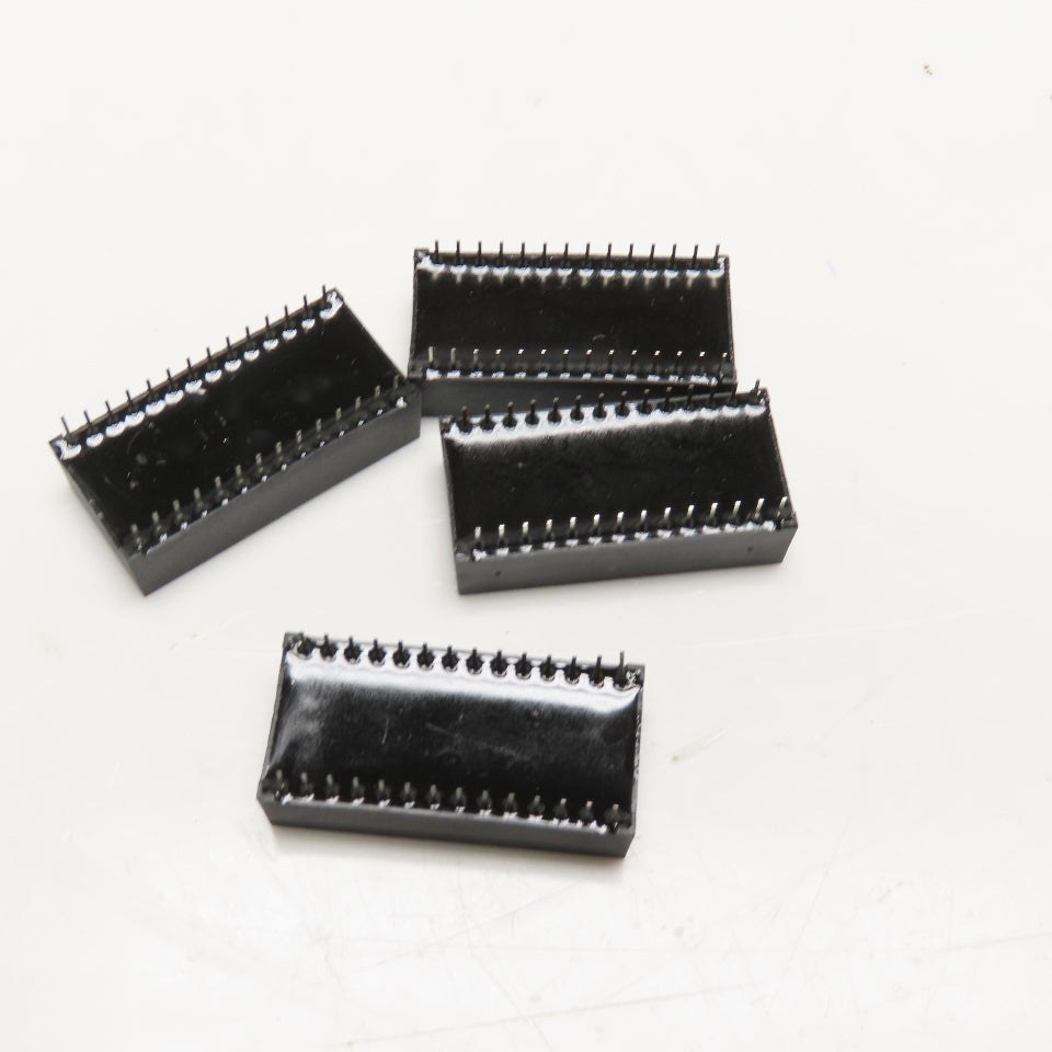 Dallas DS1230Y-200 DS1230Y-150 256kbit Parallel NVRAM Integrated SRAM Lot Of 4