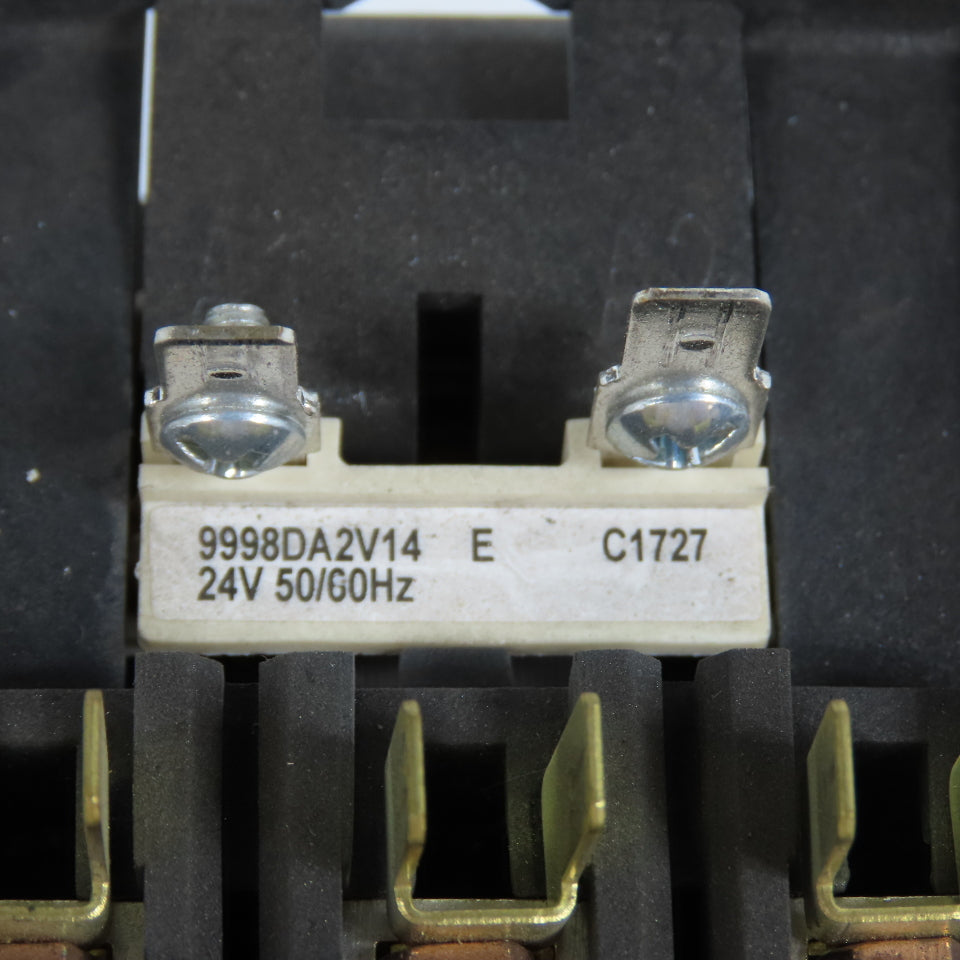 Square D 8910DPA53 65A 3-Pole Definite Purpose Contactor 24V 600V
