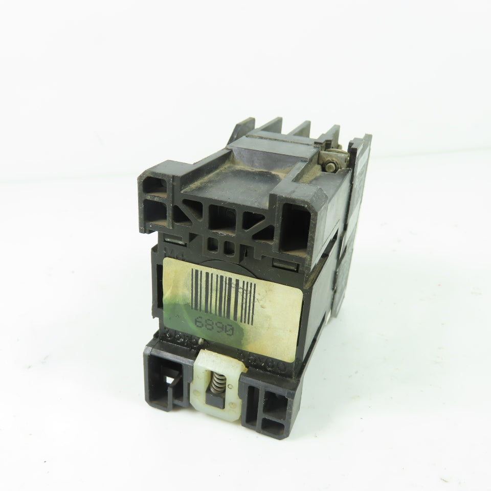 Allen-Bradley 700-F310A7 700F Industrial Control Relay 24V Coil 50/60Hz