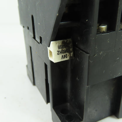 Allen-Bradley 100-A09NKD3 IEC Contactor 24VDC Coil 9A 3-Pole W/ 195-FA11