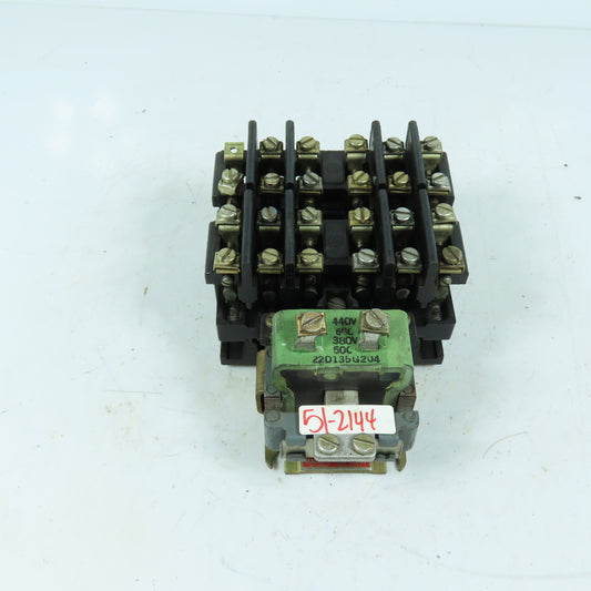 General Electric CR2810A14EE Machine Tool Relay 440V Coil 10A 600V