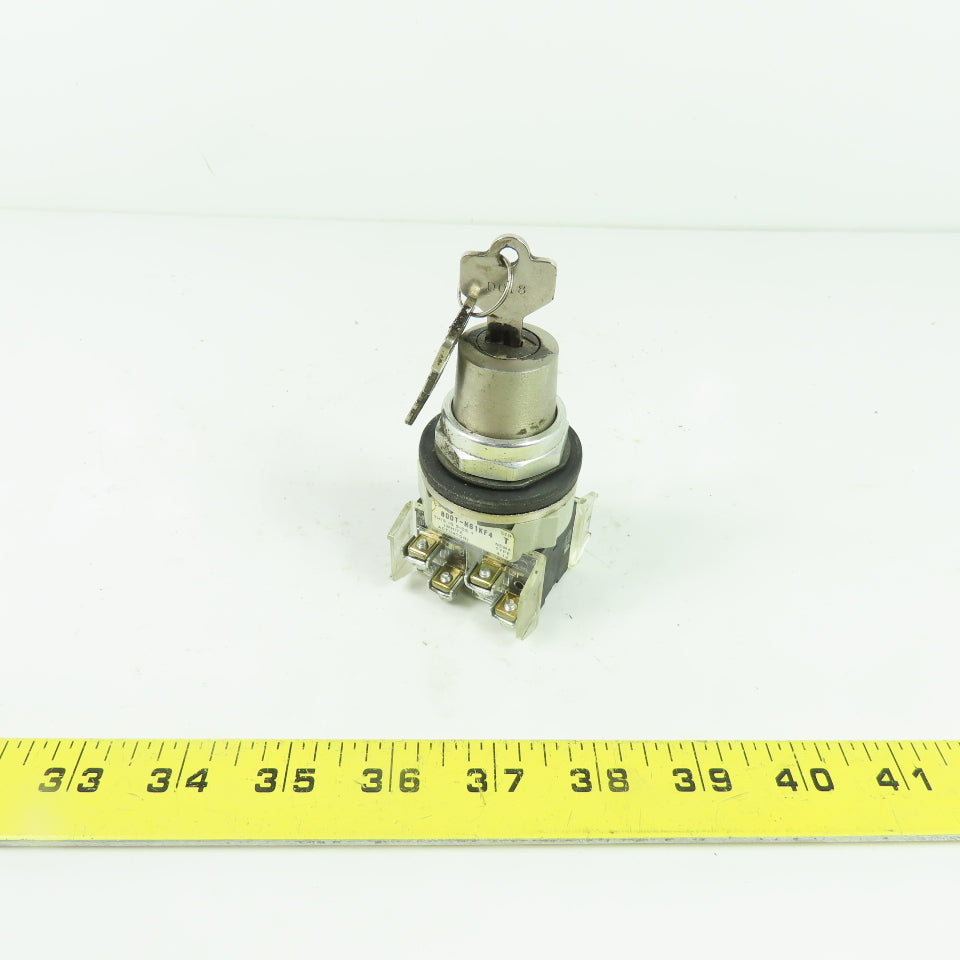 Allen-Bradley 800T-N61KF4 Key Operated Selector Switch NEMA 4 13 with Keys