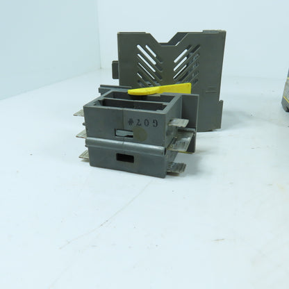 Bussmann OPM-1038R Optima Fuse Holder Module 30A 600V Class CC 3-Pole Lot of 8