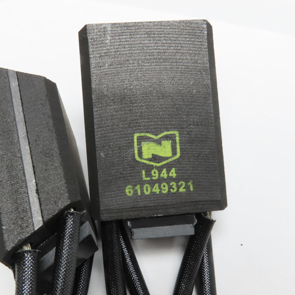 National Carbon L944 61049321 Tandem Carbon Brush 41mm x 58mm x 22.15mm Lot Of 3