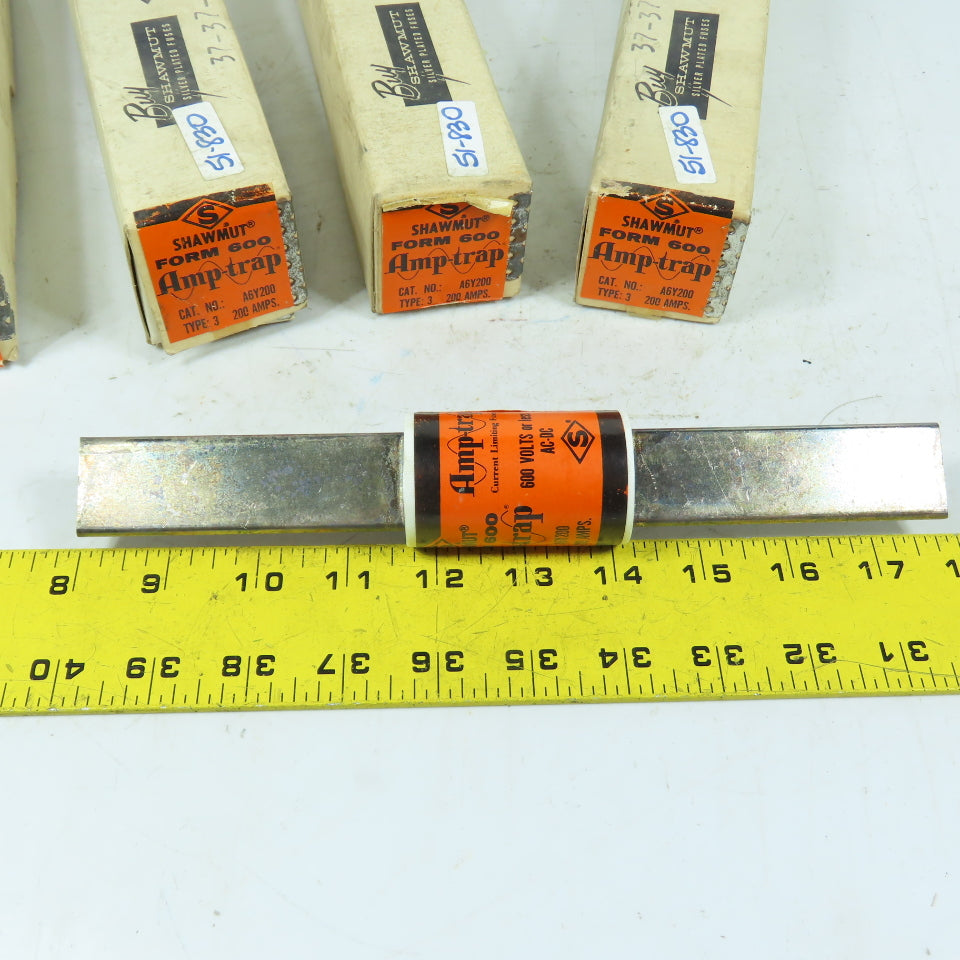 Shawmut A6Y200 200A Form 600 Amp-Trap Fuse 600V Type 3 Lot of 4