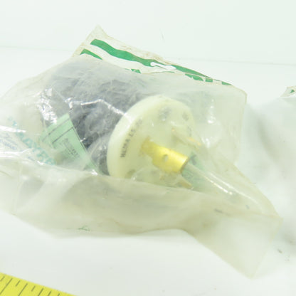 Bryant 70520NP Locking Plug 2P 3W Grounding 20A 125V NEMA L5-20 Lot of 2