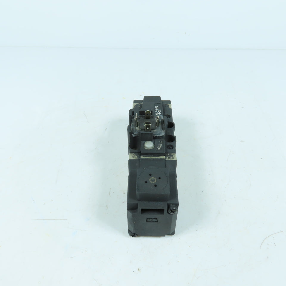 SMC VS7-6-FG-S-3Z Pneumatic Solenoid Valve 110VAC ISO Interface