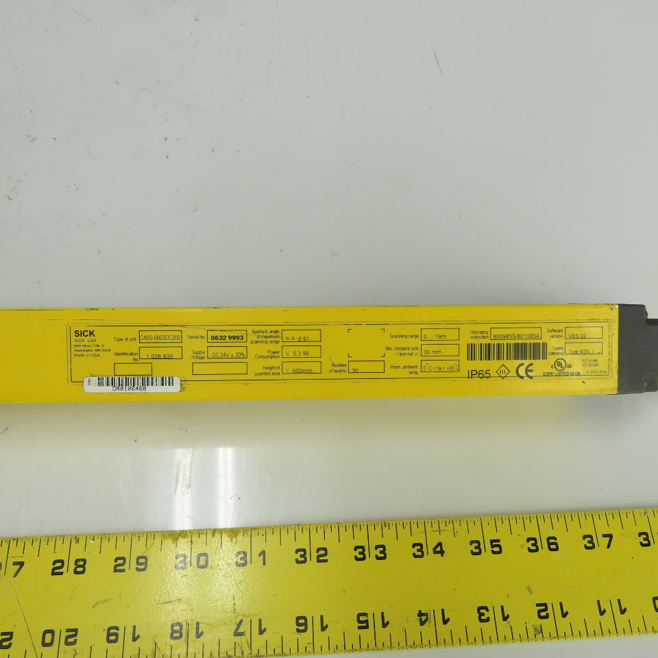 SICK 1026835 C40S-0603DC200 C4000 Standard Safety Light Curtain Sender 600mm
