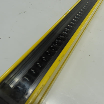 SICK 1026835 C40S-0603DC200 C4000 Standard Safety Light Curtain Sender 600mm