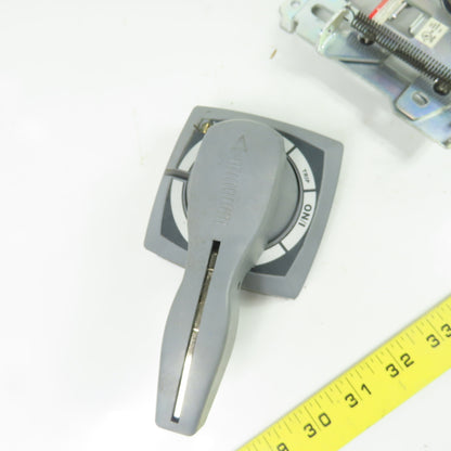 Square D 9421 Rotary Operating Handle Mechanism Disconnect Switch
