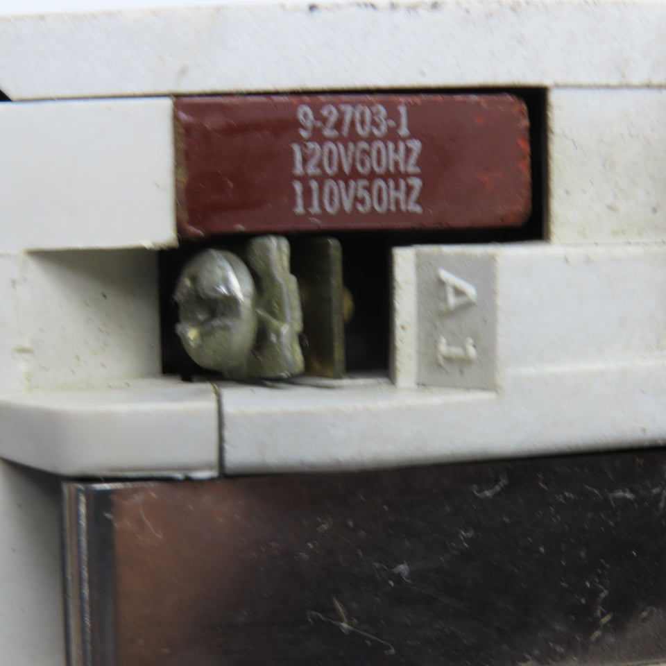 Cutler Hammer CN15DN3 Size 1 Starter 274A 10Hp 600V Max 110/102V Coil
