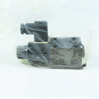 Nachi G16FH004412 SA-G01-A3X-C1-31 Hydraulic Solenoid Valve 100V AC D03