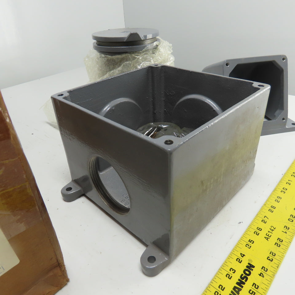 Amerace B12076RR 7144 WR Pin and Sleeve Receptacle Assembly w/Back Box & Adapter