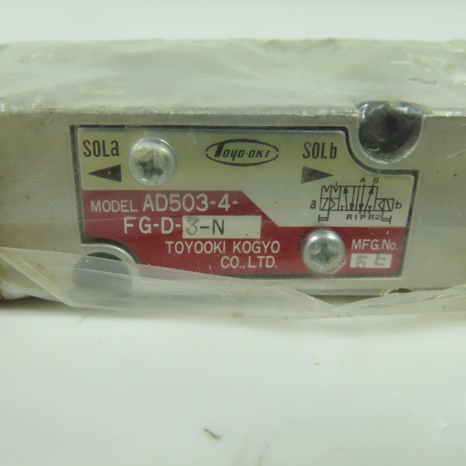 Toyooki Kogyo AD503-4-FG-D-3-N Solenoid Valve DC 24V NEW