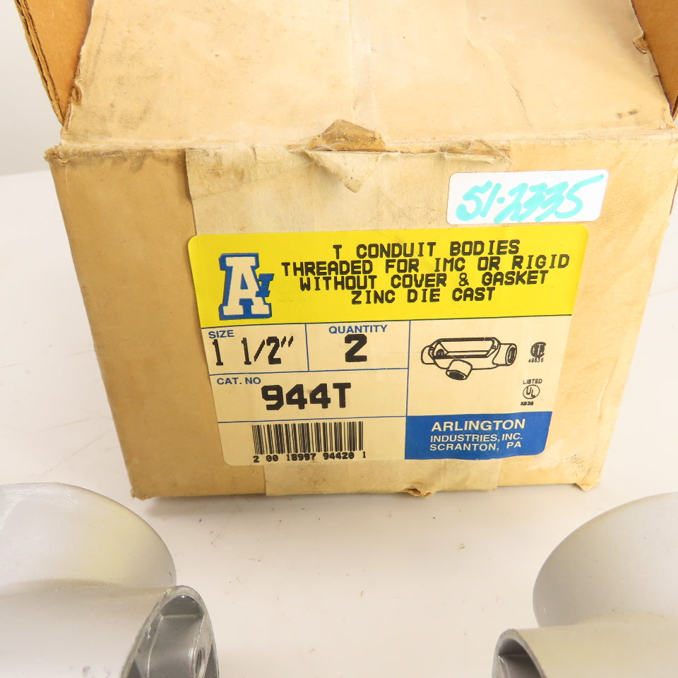 Arlington 944T 1-1/2" Threaded T Conduit Body Zinc Die Cast Lot of 2