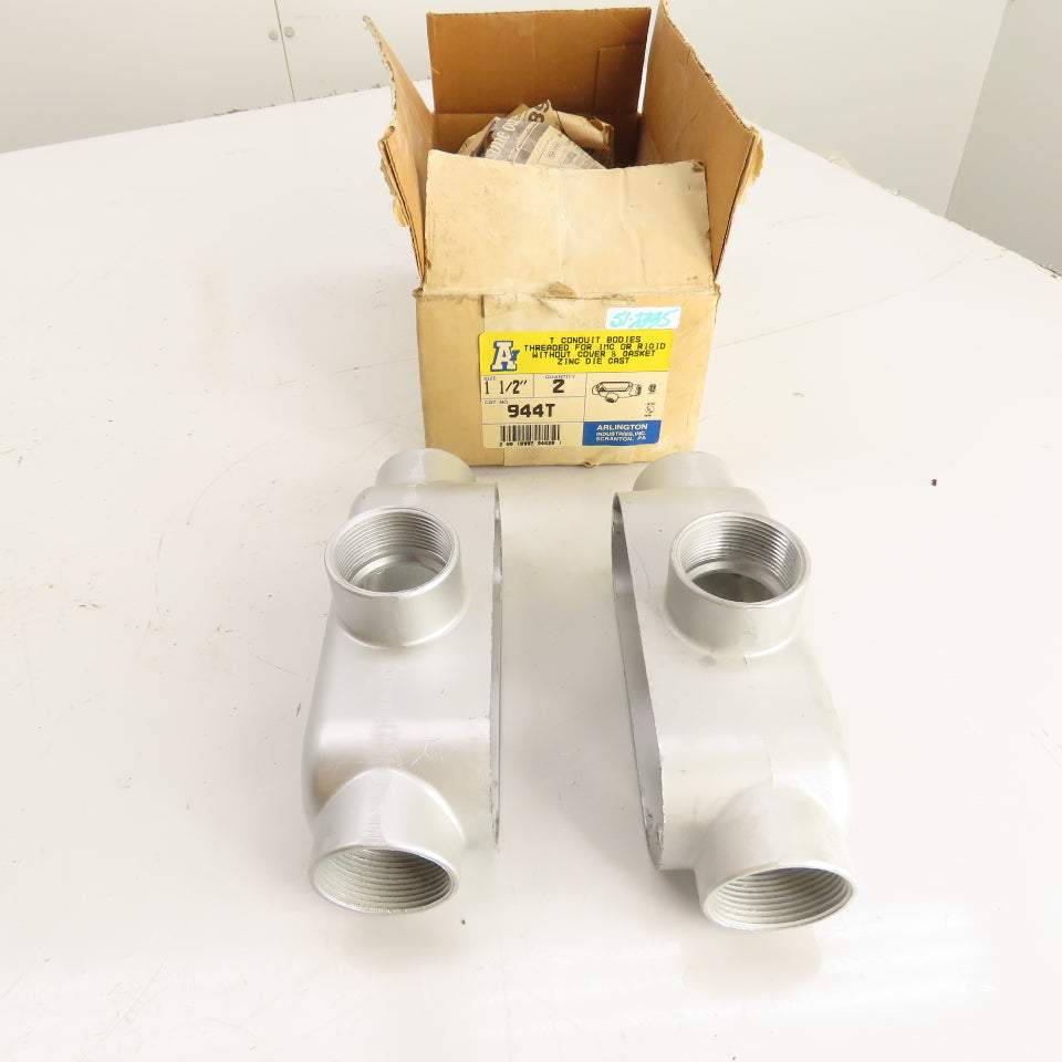 Arlington 944T 1-1/2" Threaded T Conduit Body Zinc Die Cast Lot of 2